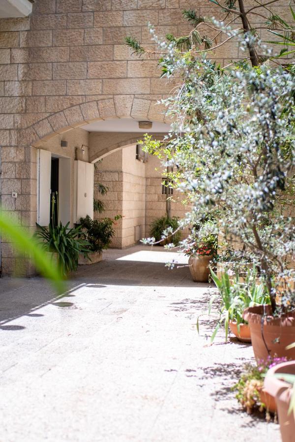 Spacious By The Orient Hotel - 4 Bdr Apartment Jerusalén Exterior foto